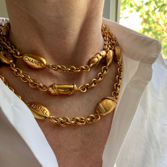 CHANEL Jewelry - CHANEL Vintage Bean / Bullet Necklace